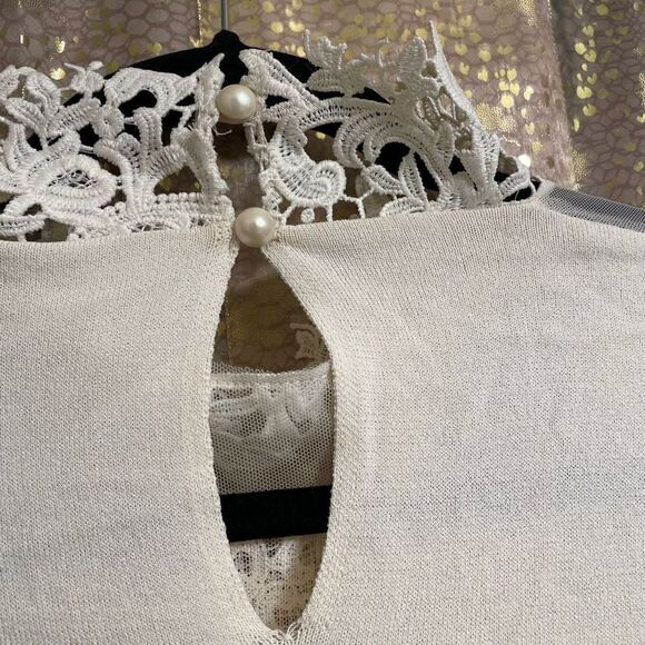 Adiva Ivory Crochet White Lace Mesh Sleeve Long Sleeve Sweater/Top, XL - Picture 6 of 7